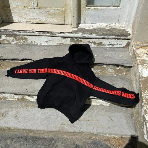 ‘I LOVE YOU THIS MUCH’ Black Premium Hoodie | WildBeast - wildbeast